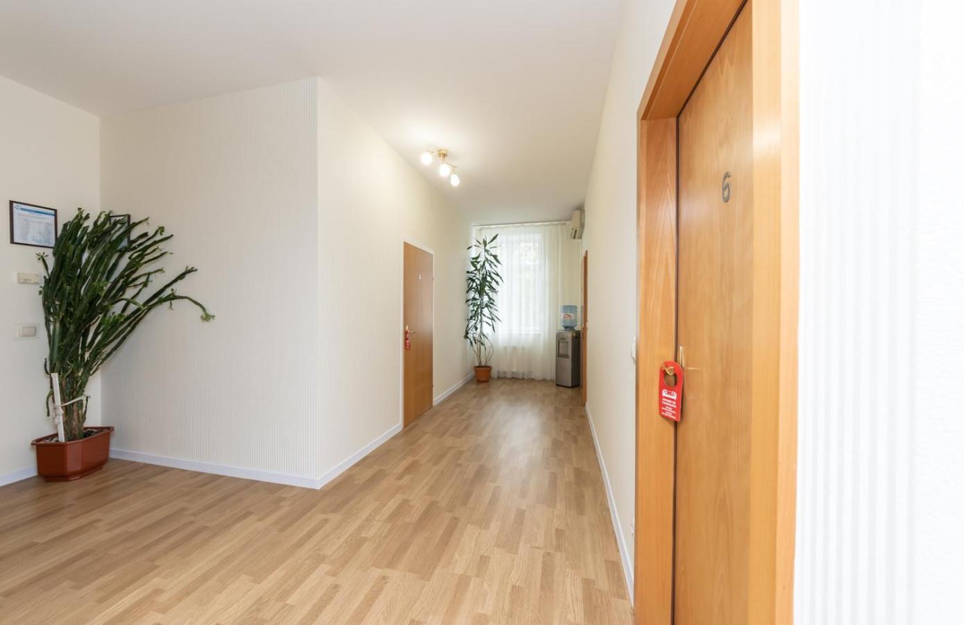 Mini-Hotel Guest Residence キエフ エクステリア 写真
